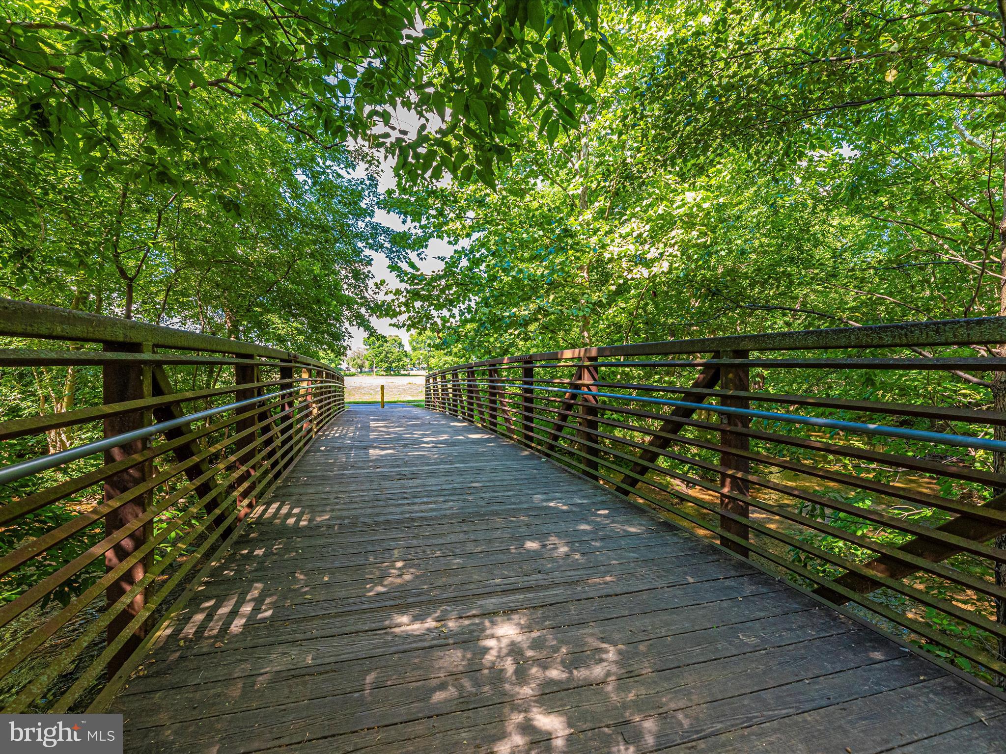 WILLOW BROOK - Residential