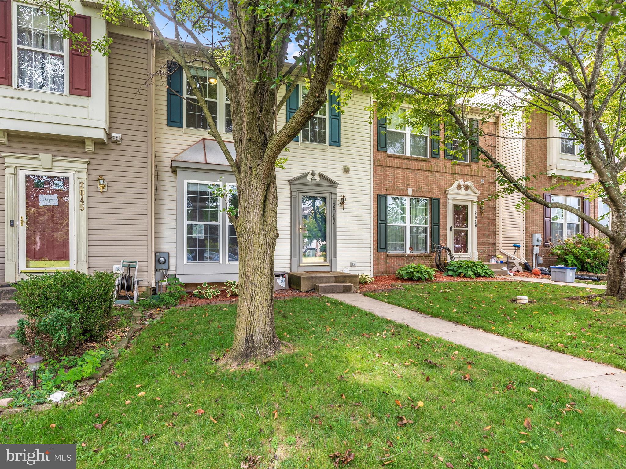 WILLOW BROOK - Residential