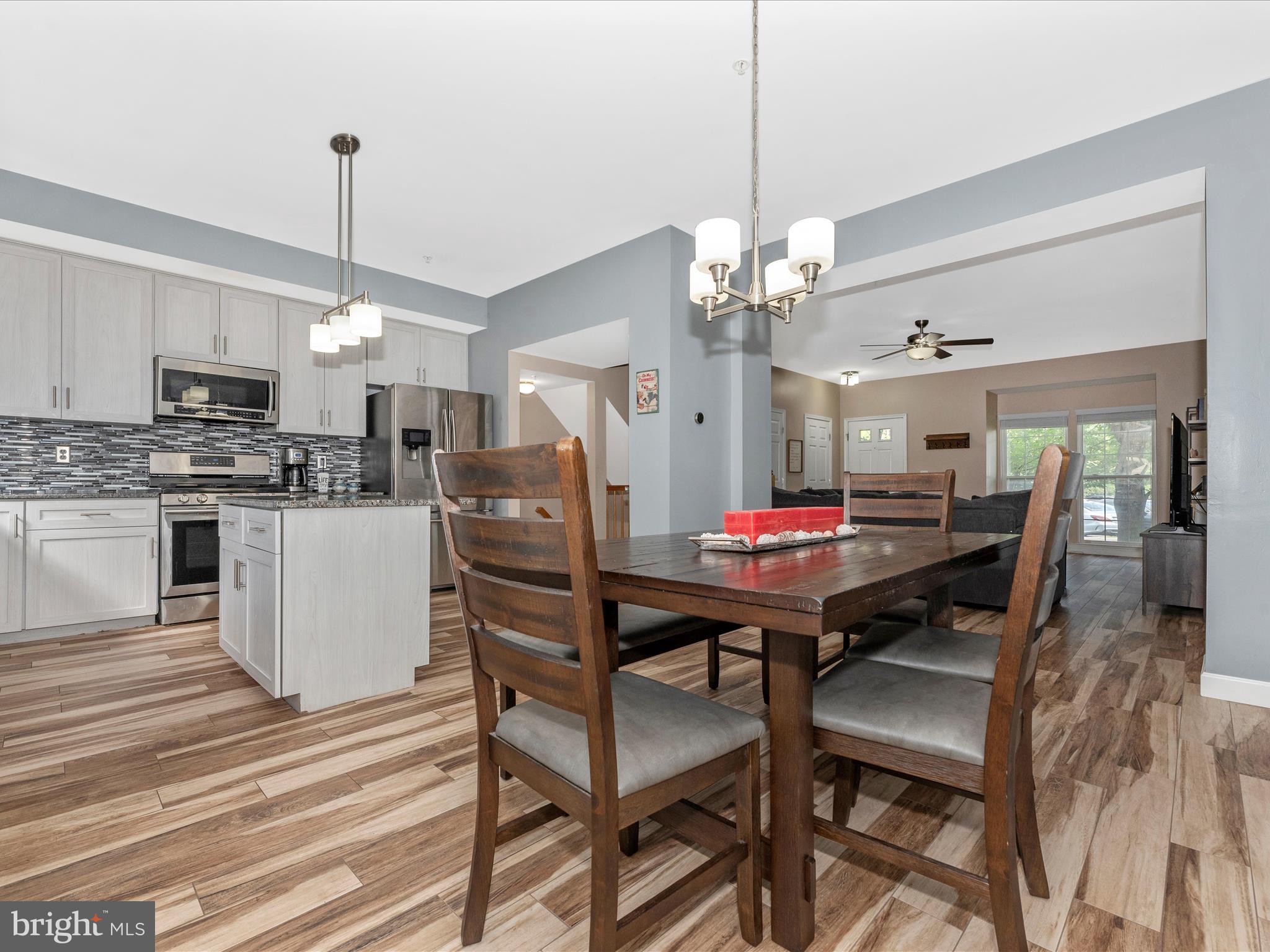 WILLOW BROOK - Residential