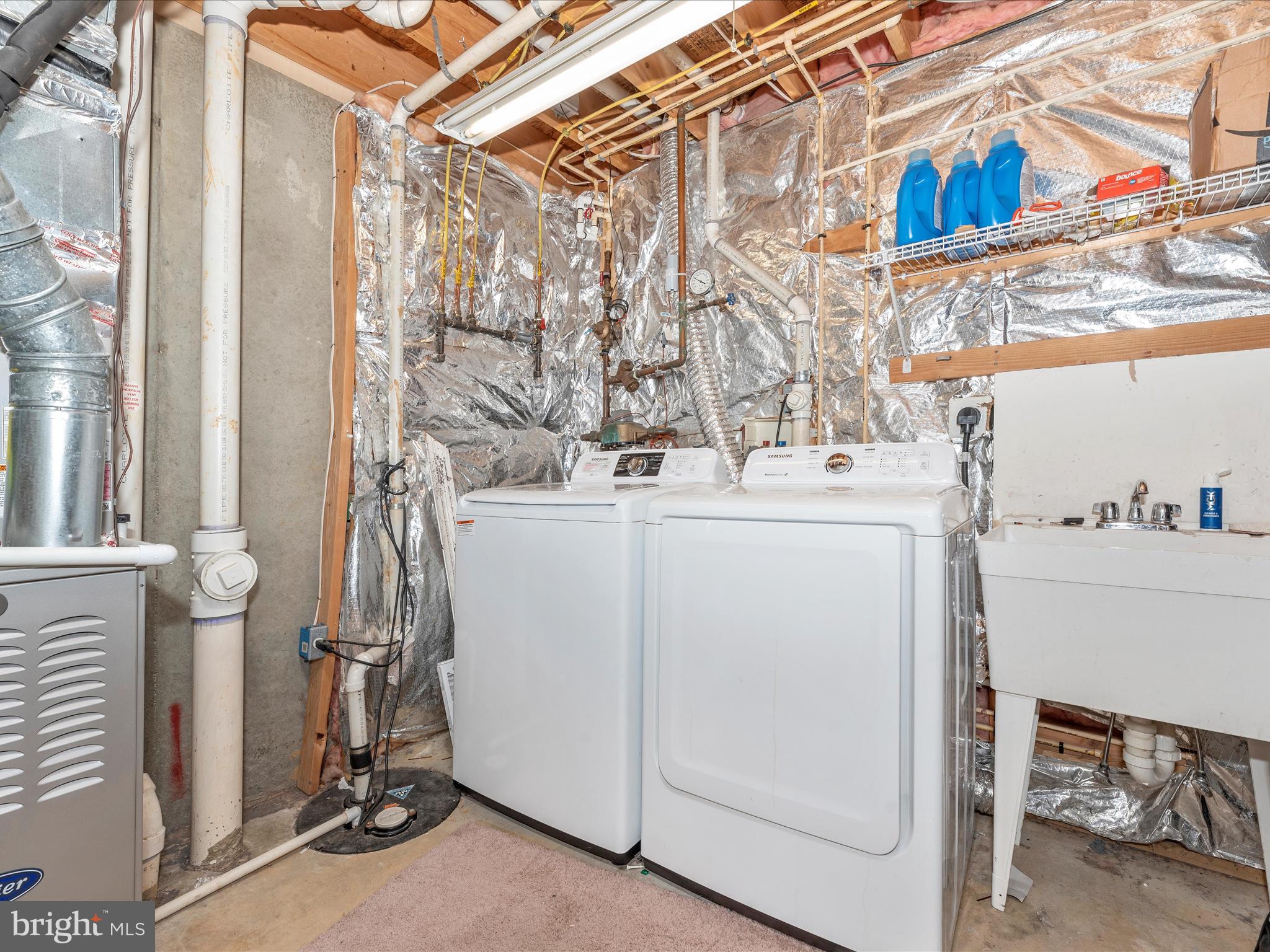 WILLOW BROOK - Residential