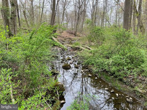1005 TRAIL ROAD N ELIZABETHTOWN PA 17022