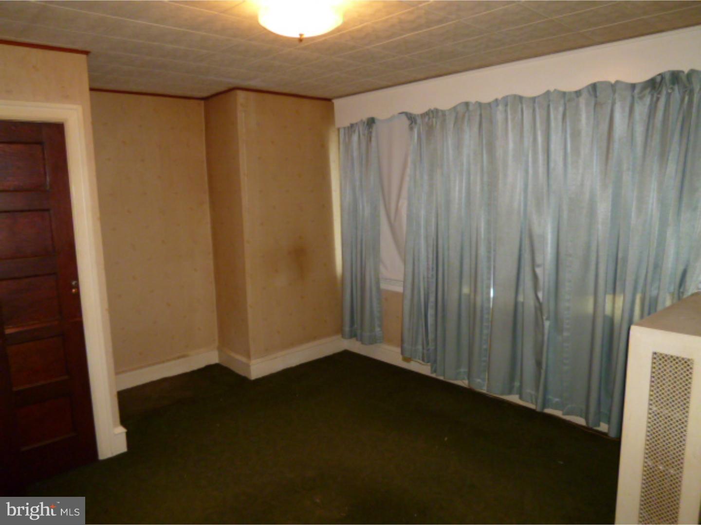 PHILADELPHIA (SOUTHWEST) - Residential