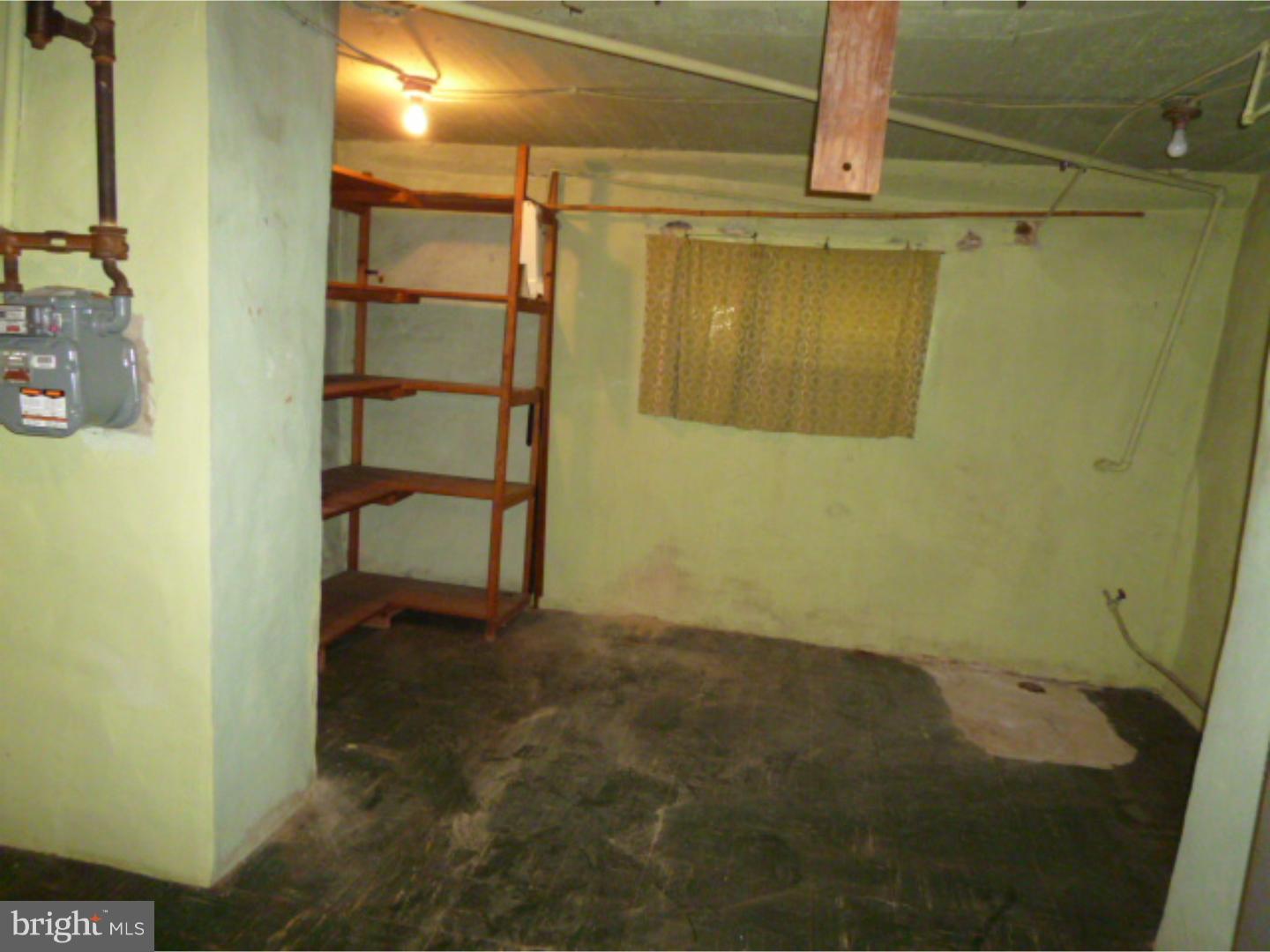 PHILADELPHIA (SOUTHWEST) - Residential