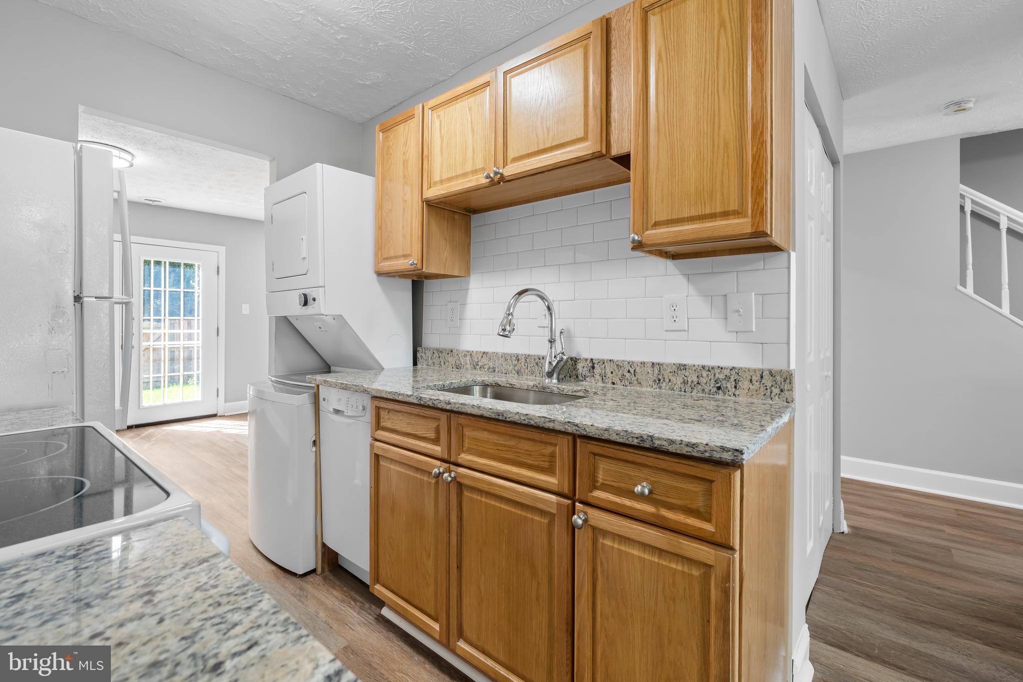 HILLCREST TOWNE - Residential