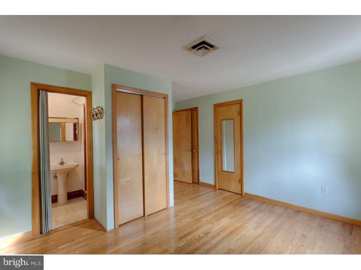 WILLOWBROOK - Residential