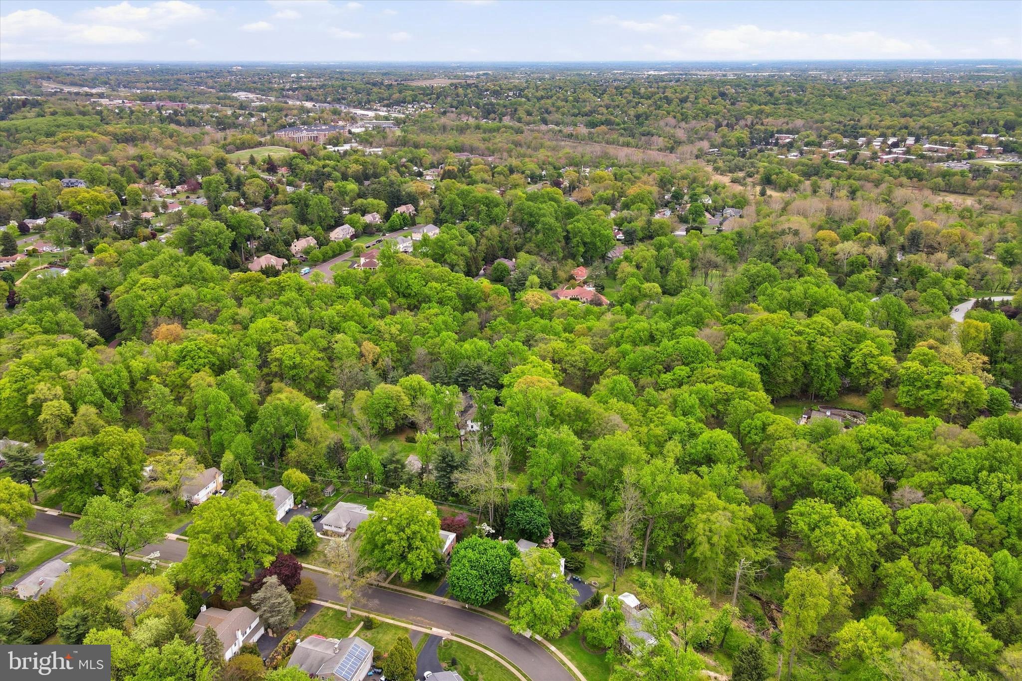 MEADOWBROOK - Residential