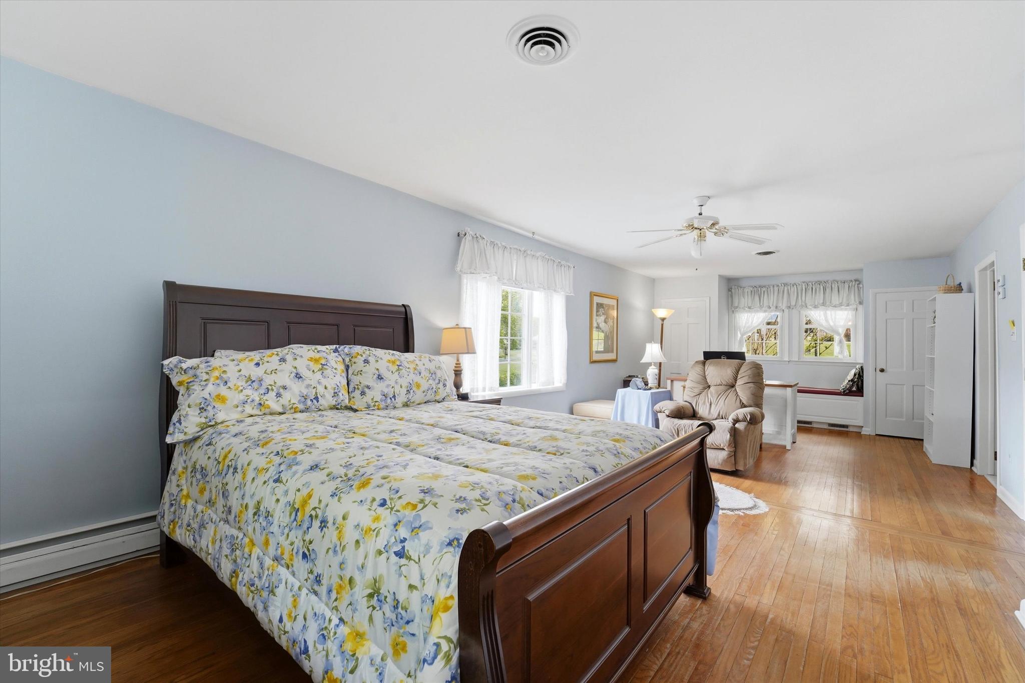 MEADOWBROOK - Residential
