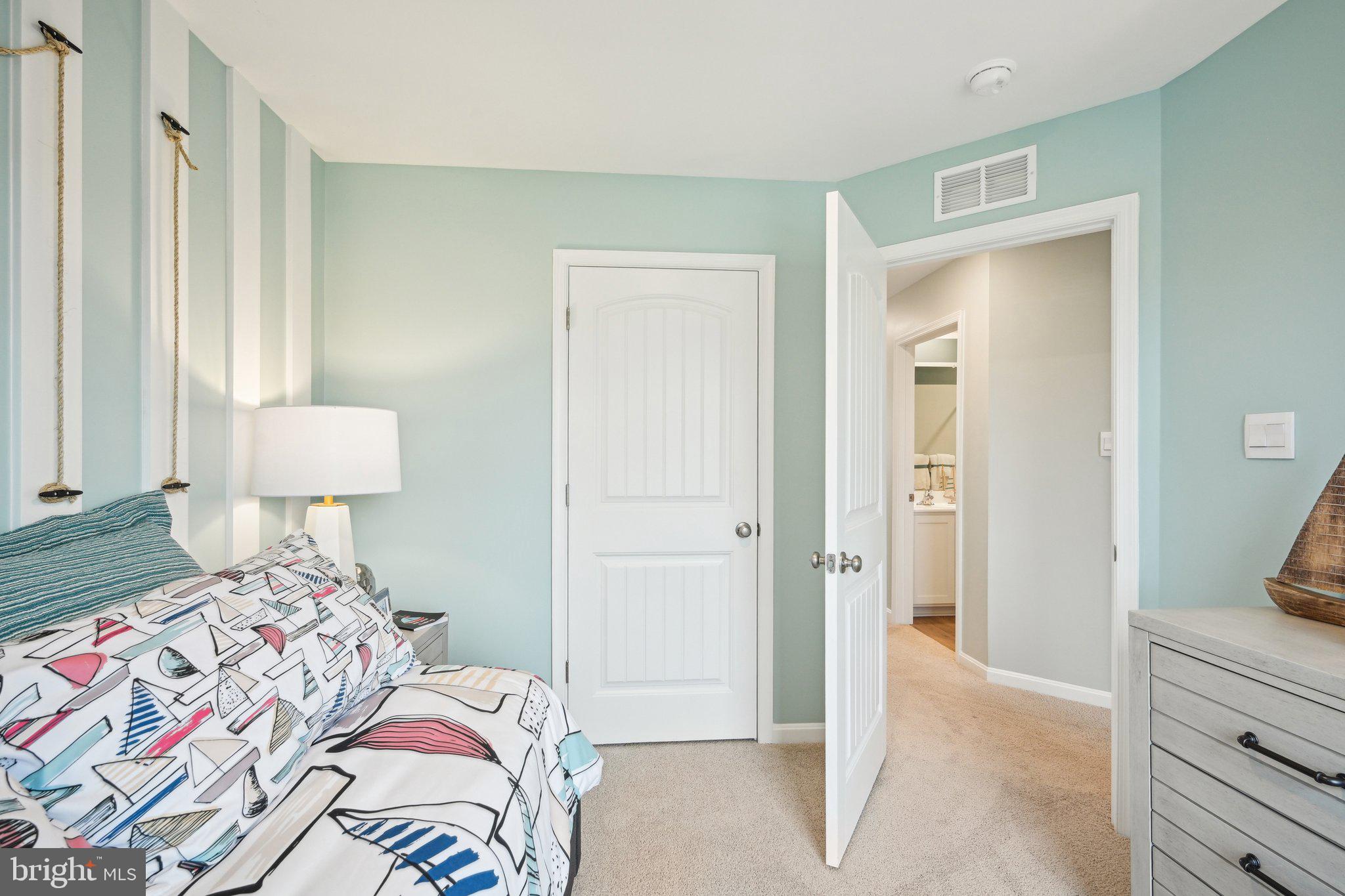 HERITAGE TRACE - Residential