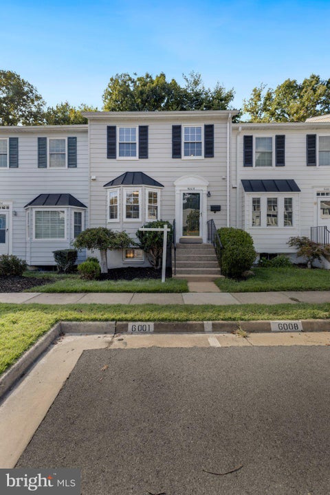 Photo of 6006 Sweet Dale Court, SPRINGFIELD, VA 22152 (MLS # VAFX2337162)