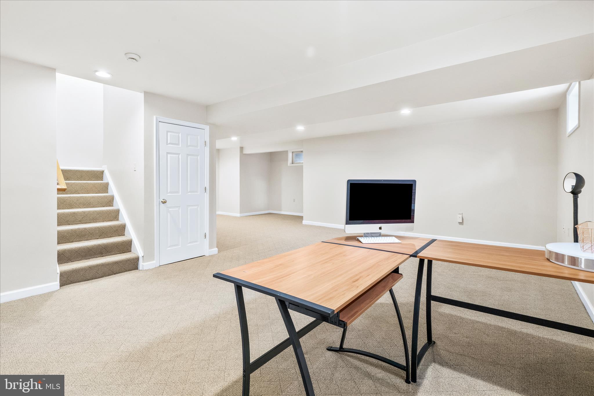 KINGS SQUARE - Residential