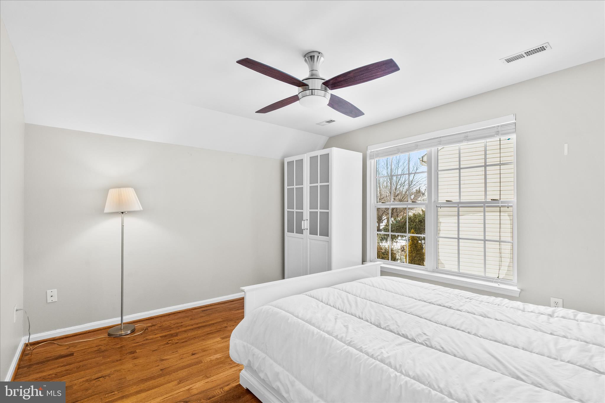 KINGS SQUARE - Residential