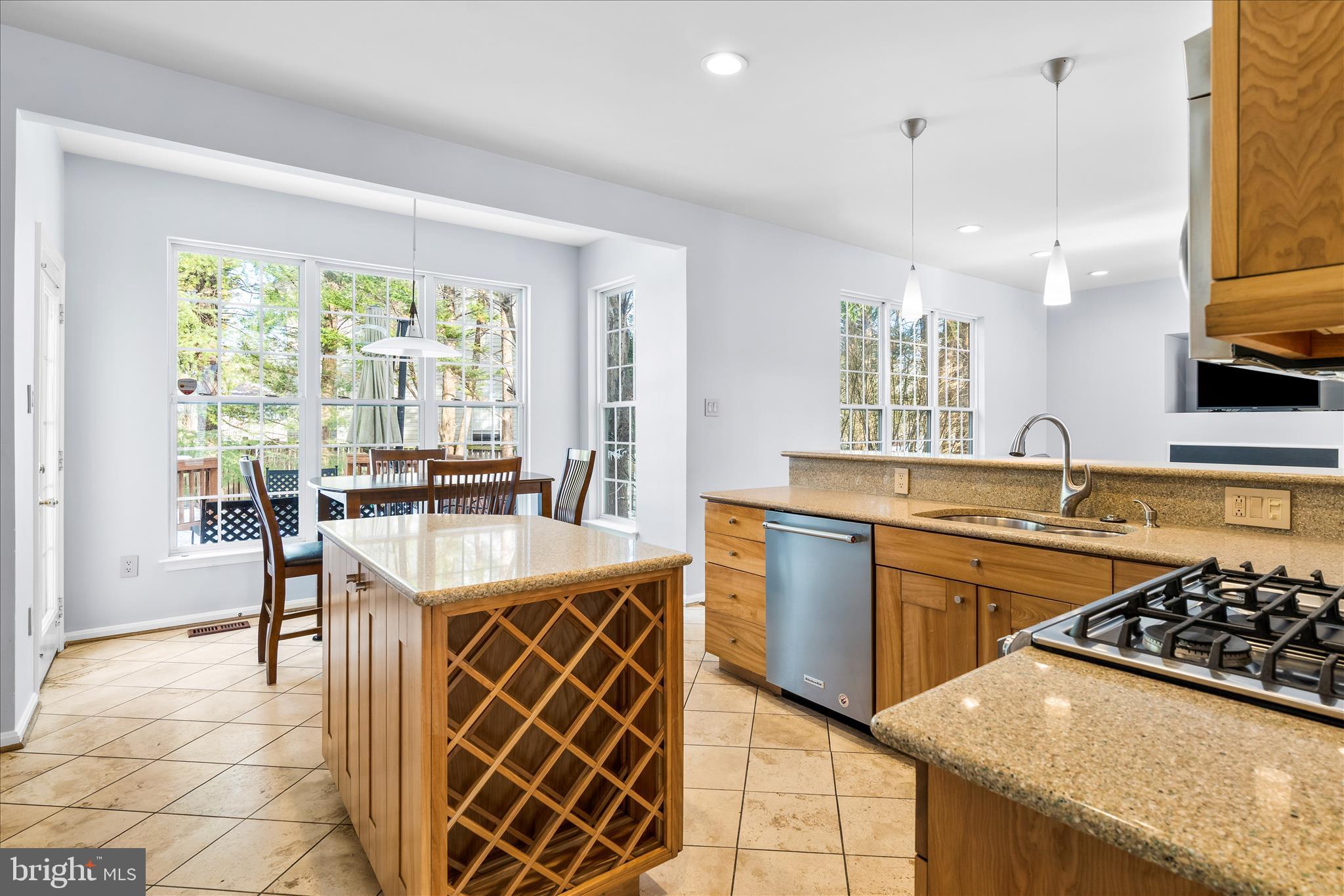 KINGS SQUARE - Residential