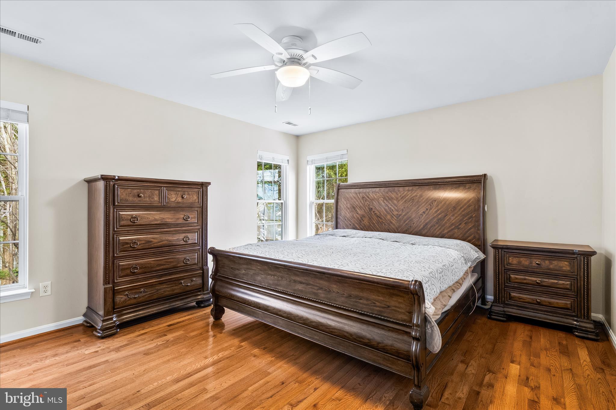 KINGS SQUARE - Residential