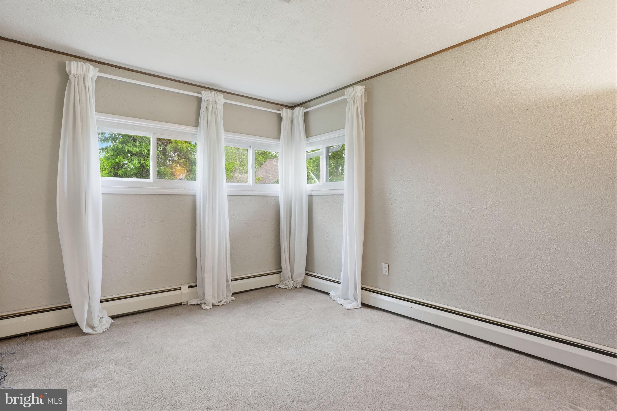 THORNRIDGE - Residential