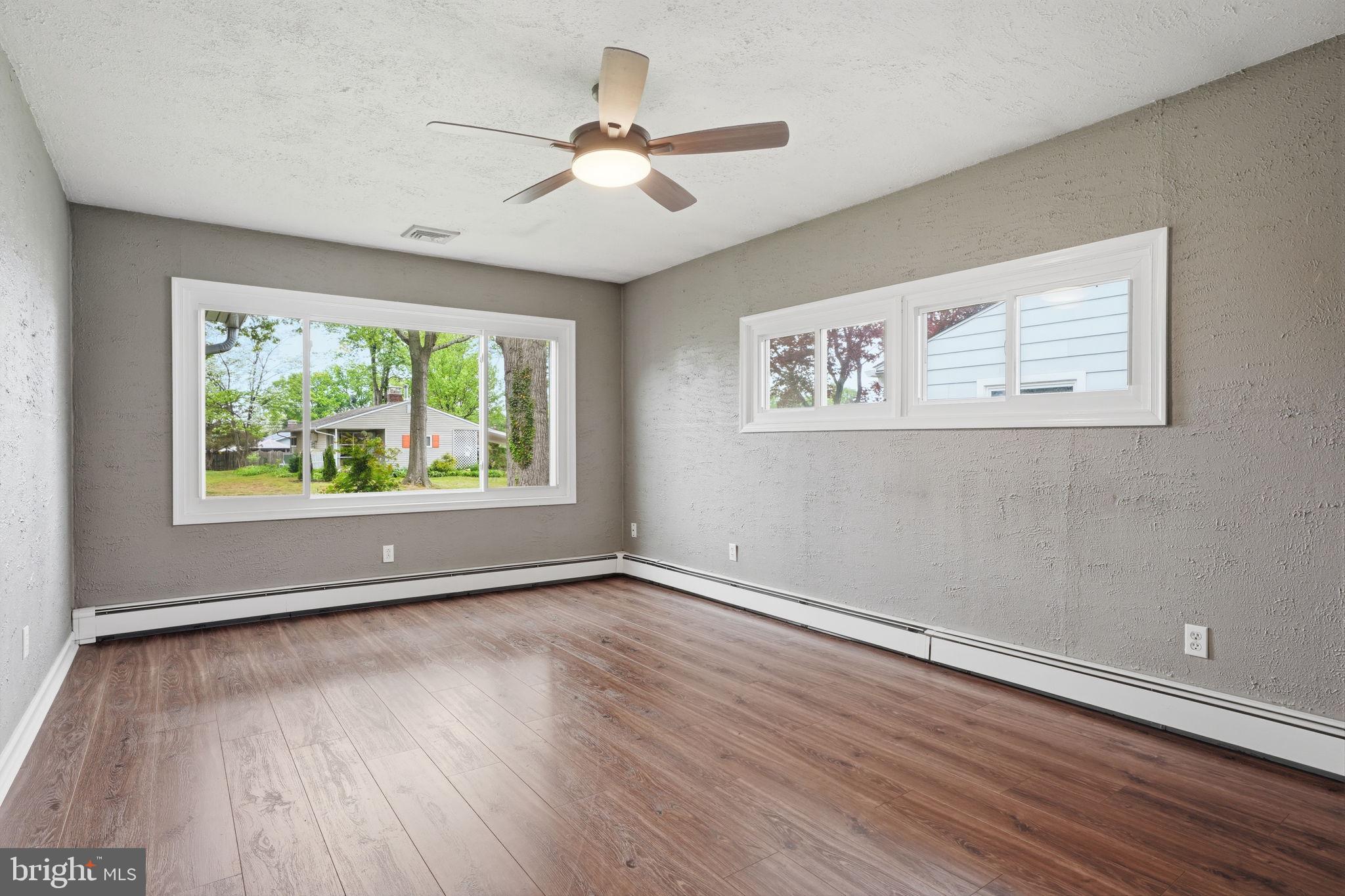 THORNRIDGE - Residential