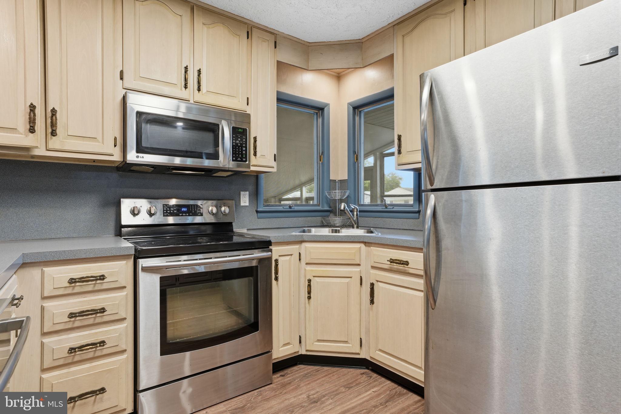 THORNRIDGE - Residential