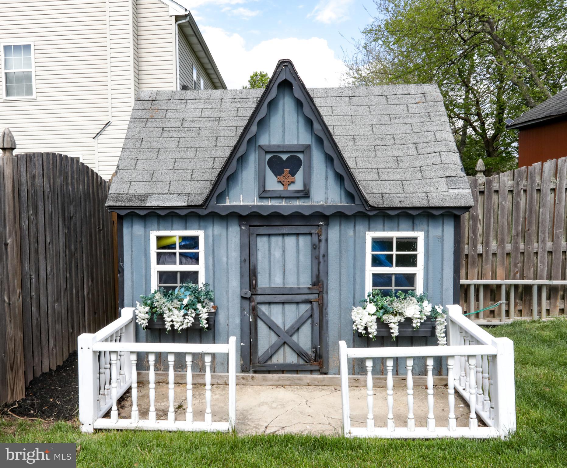 WILLOW GATE FARM - Residential