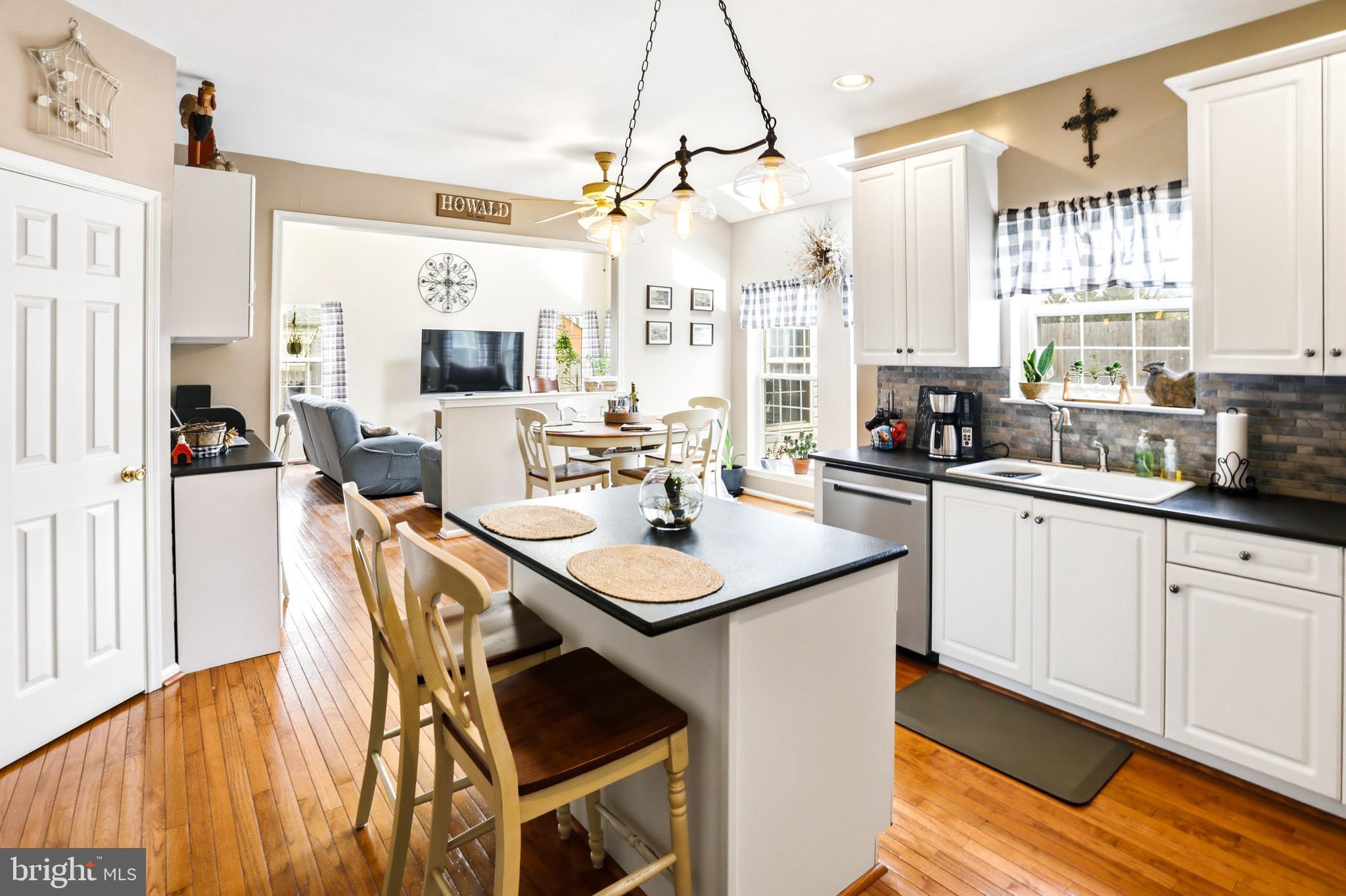 WILLOW GATE FARM - Residential