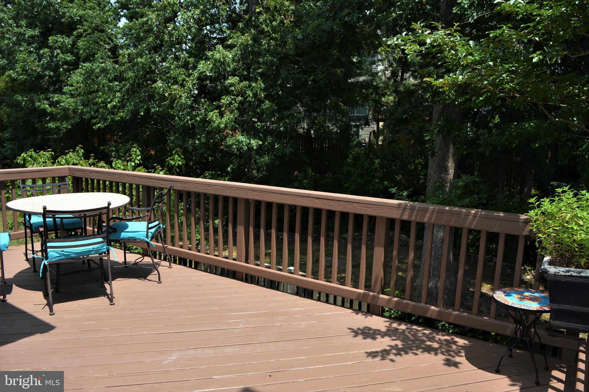 COMPTON VILLAGE - Residential