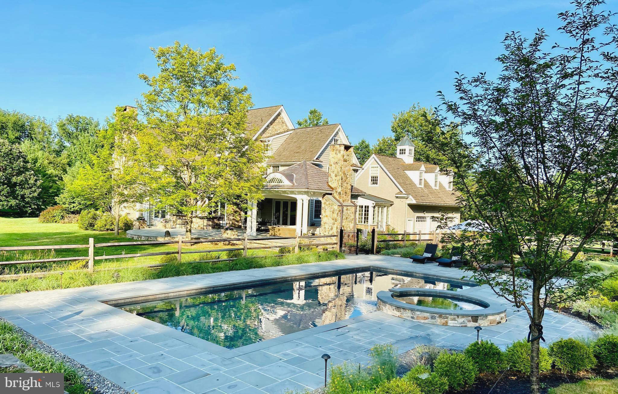 SOLEBURY - Residential