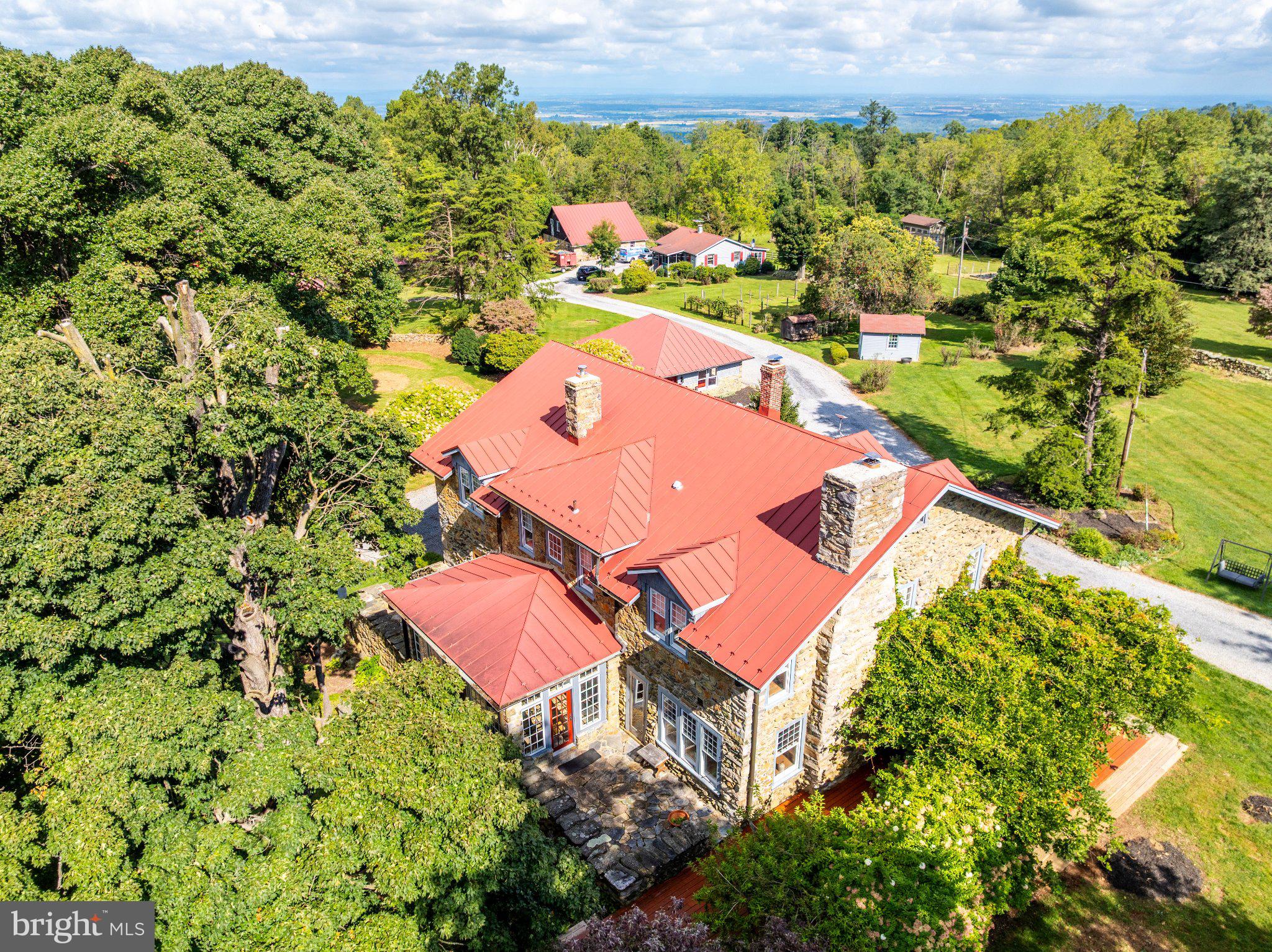 18777 BLUERIDGE MOUNTAIN
