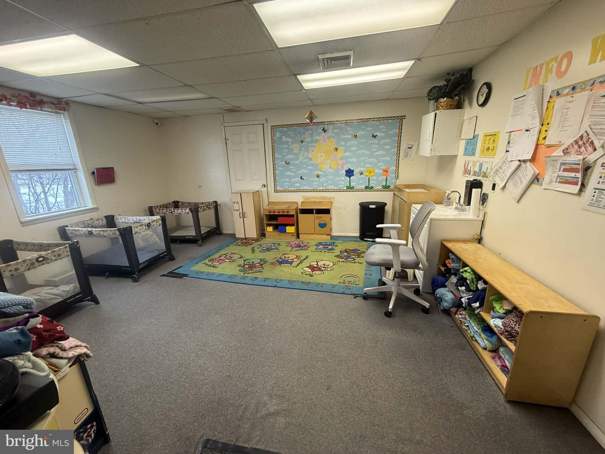 201 N PROGRESS AVENUE