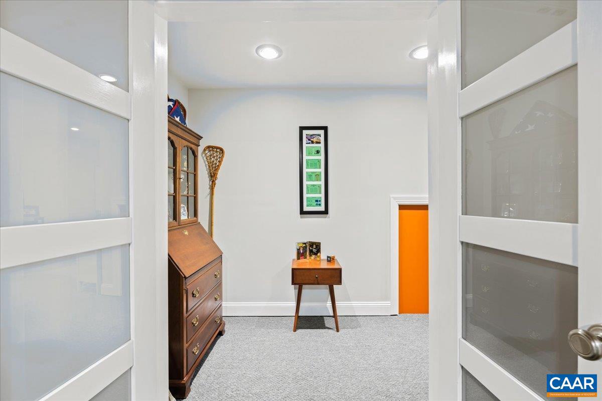 SPRING CREEK - Residential