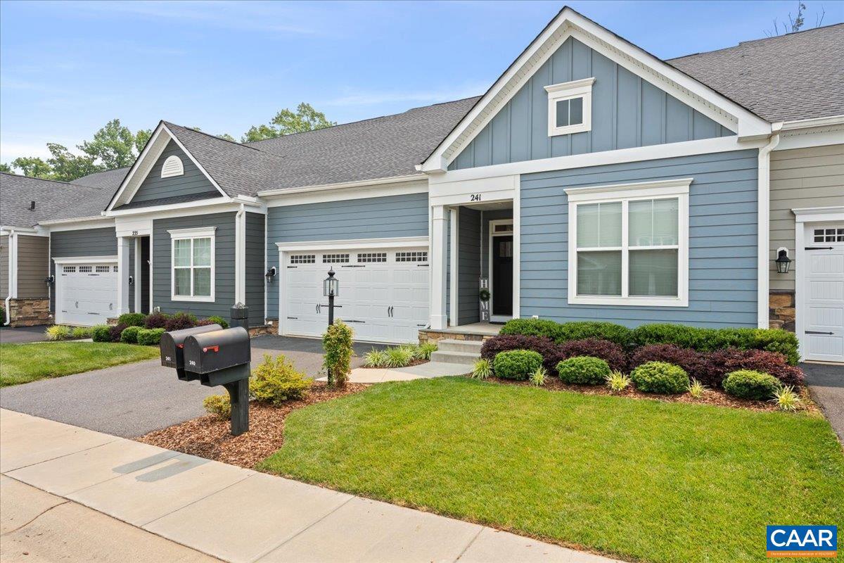 SPRING CREEK - Residential