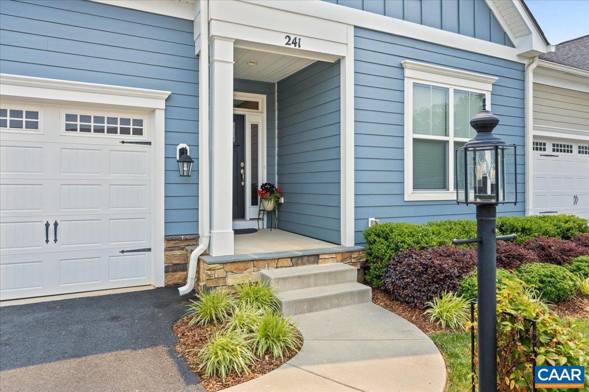 SPRING CREEK - Residential