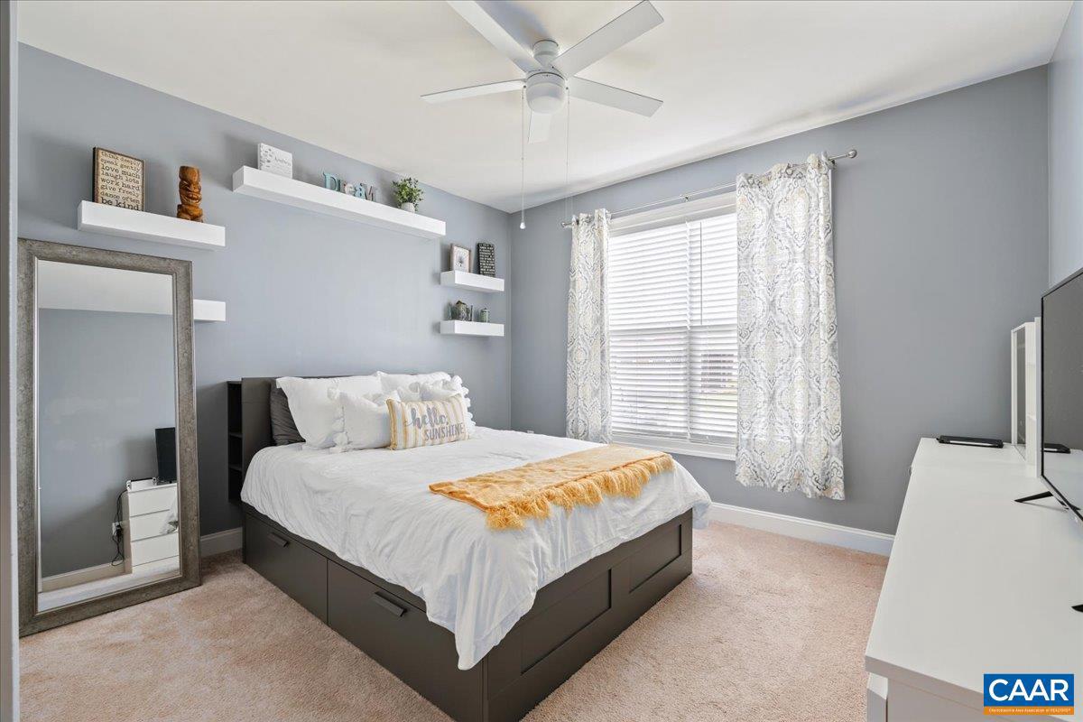 SPRING CREEK - Residential