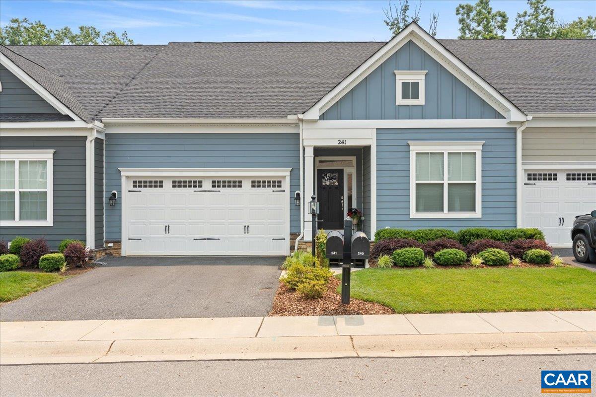 SPRING CREEK - Residential