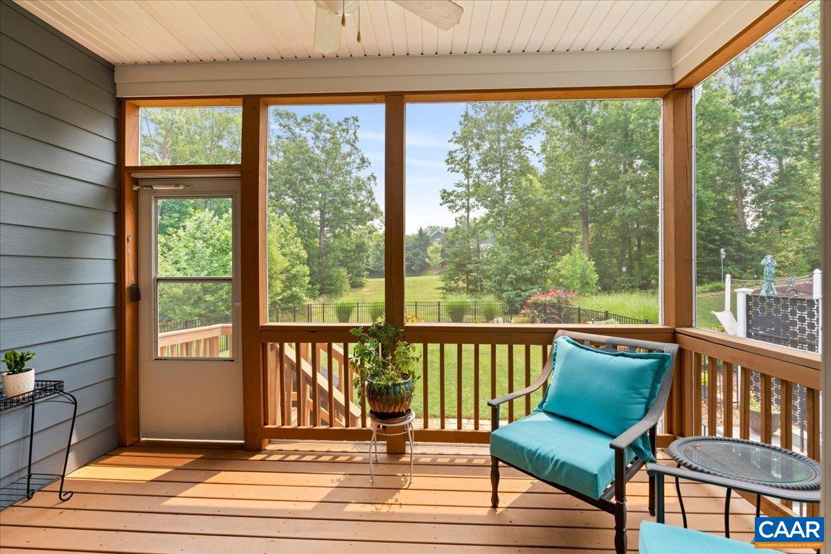 SPRING CREEK - Residential