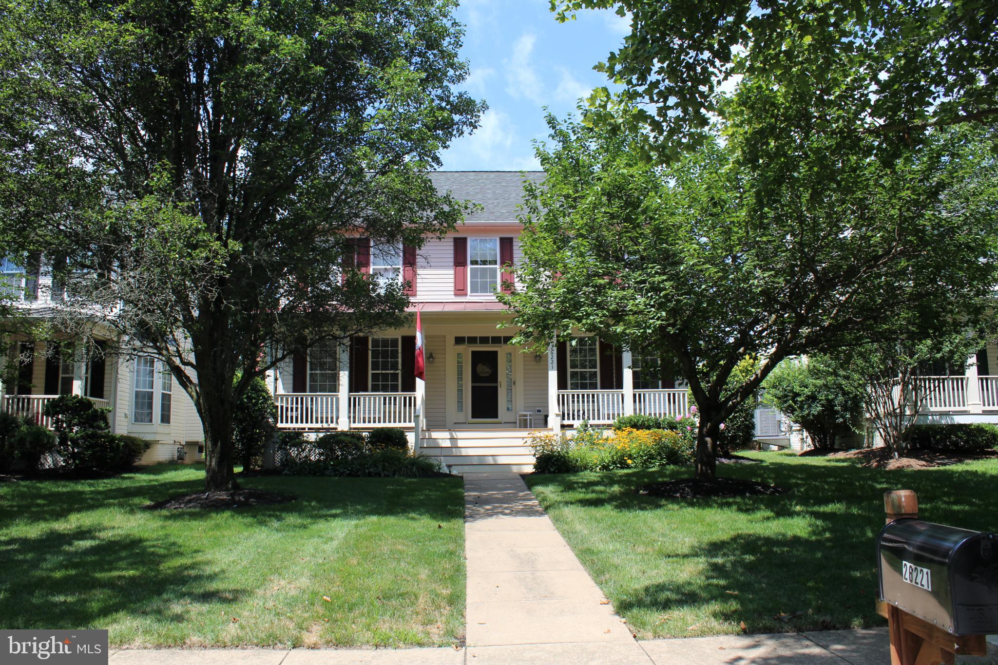 26221 LANDS END DRIVE
