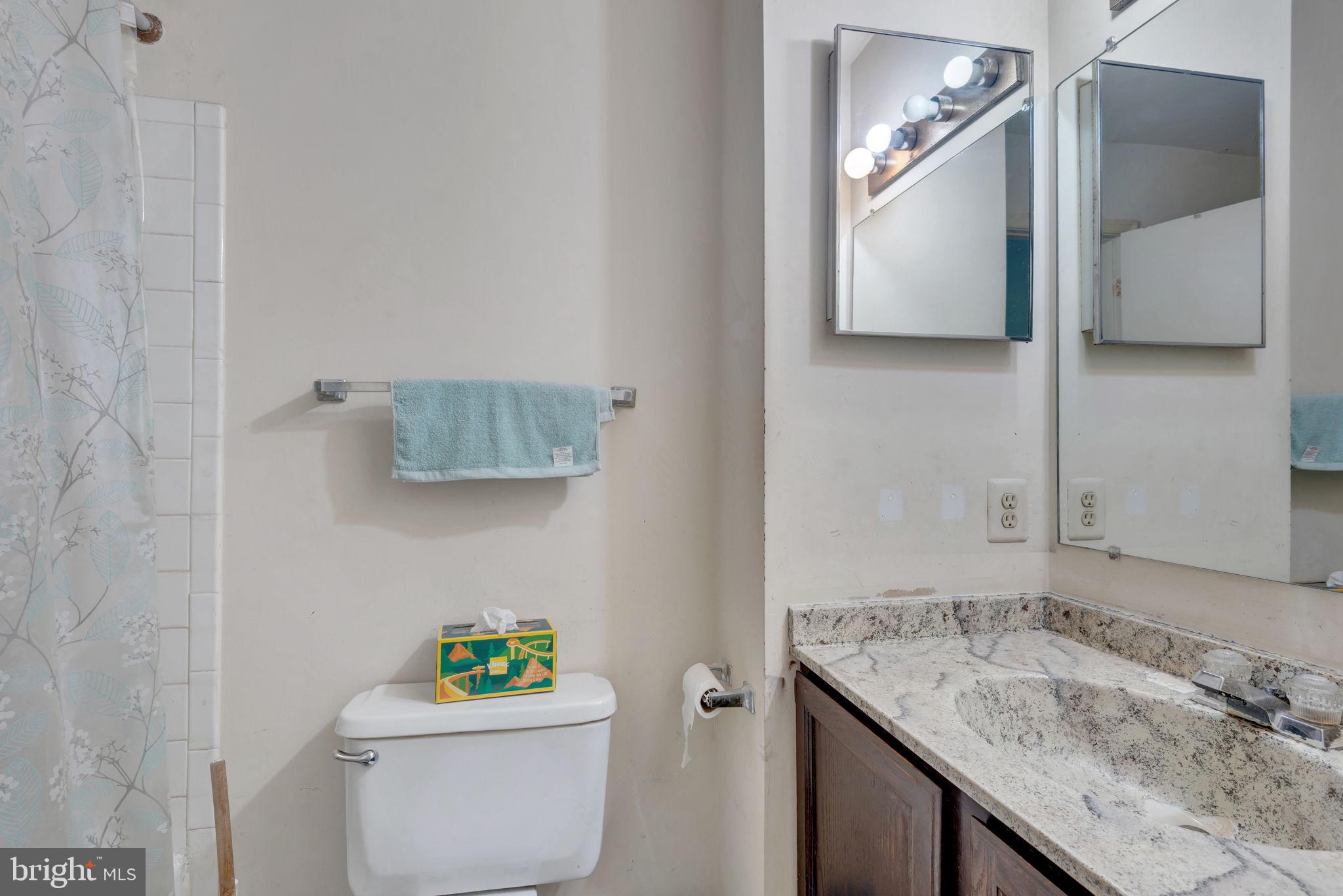 SPRINGFIELD OAKS - Residential