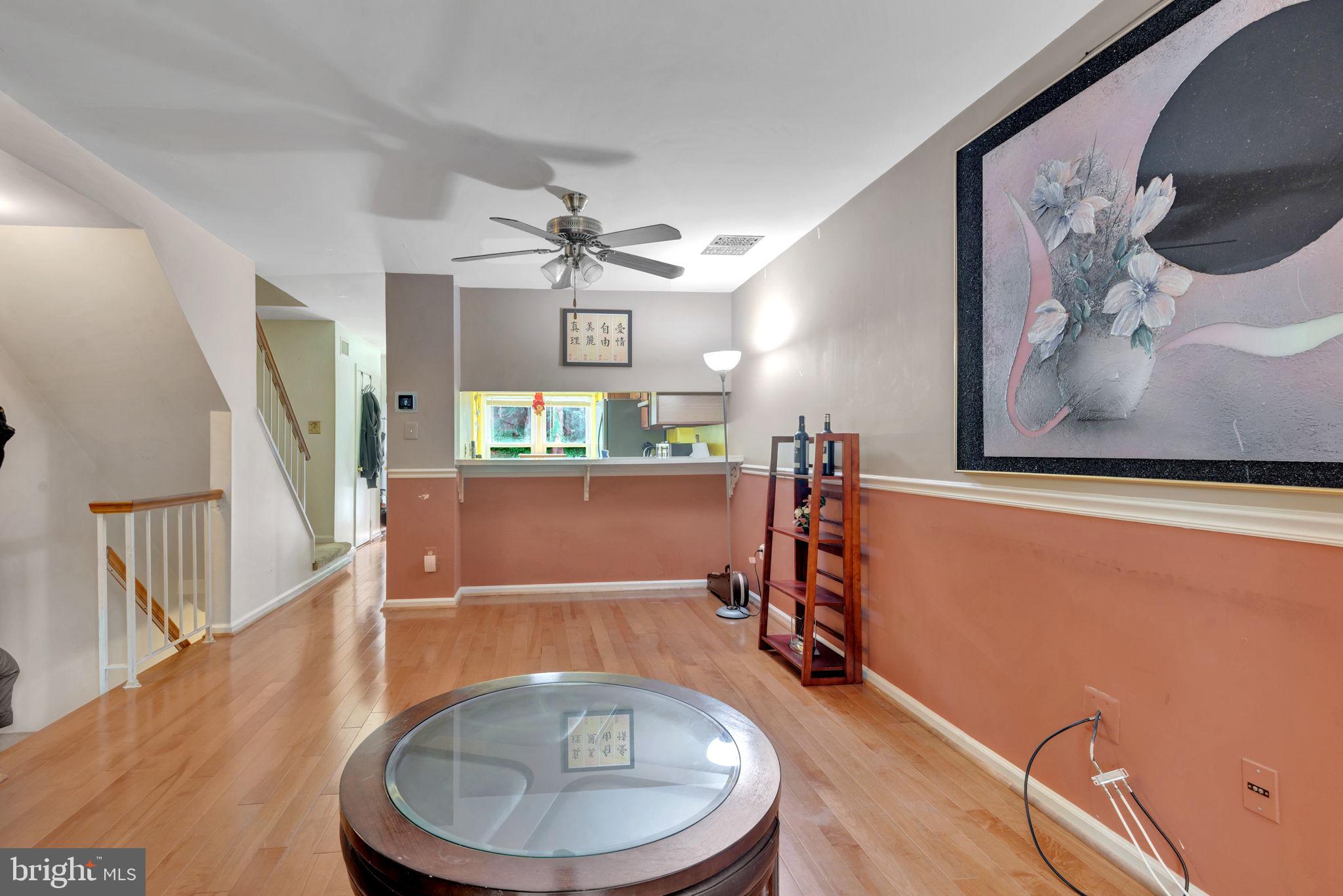 SPRINGFIELD OAKS - Residential