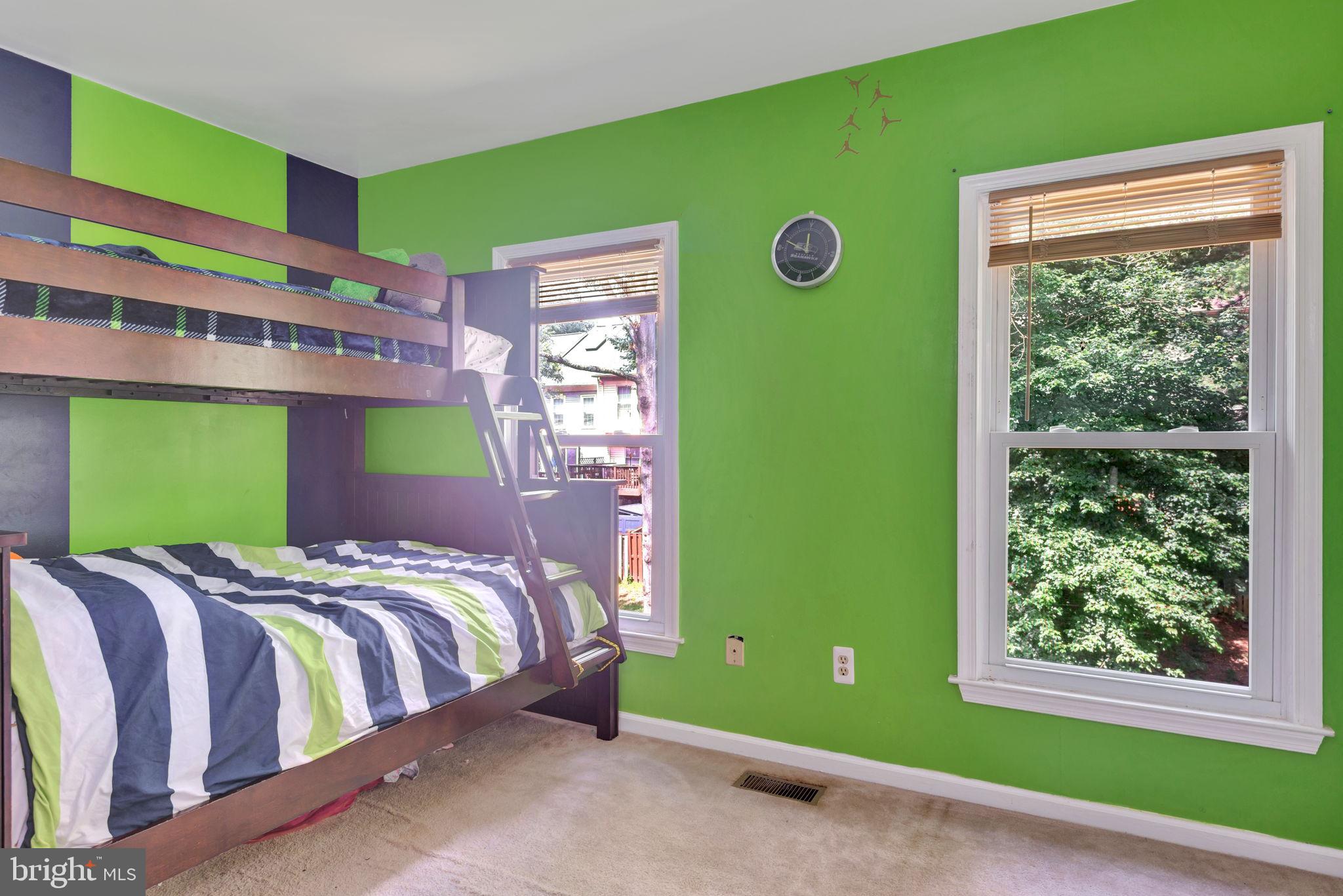 SPRINGFIELD OAKS - Residential