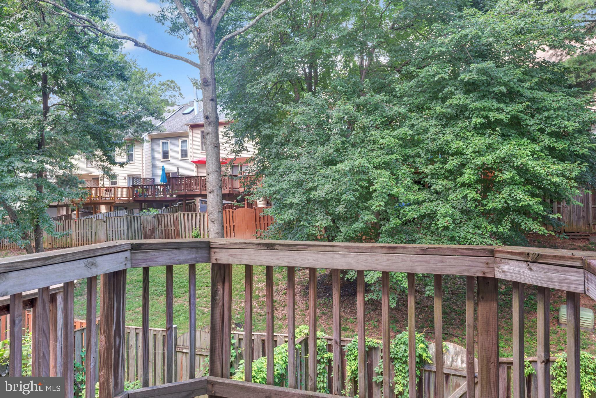 SPRINGFIELD OAKS - Residential