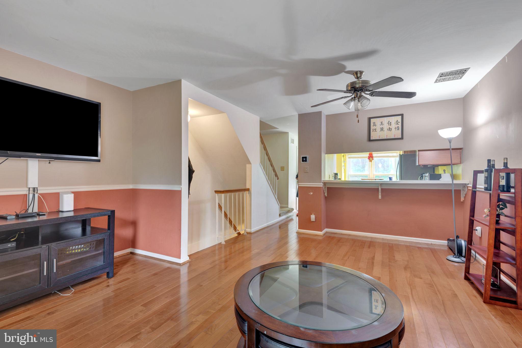 SPRINGFIELD OAKS - Residential