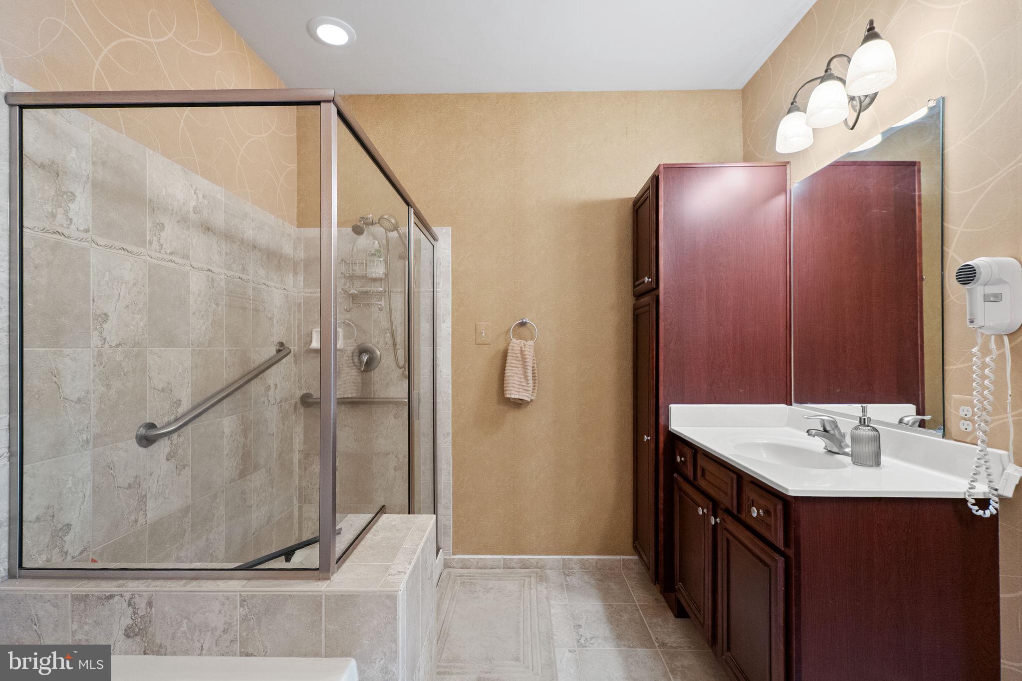 MILL ISLAND AT WORMAN'S MILL - Residential