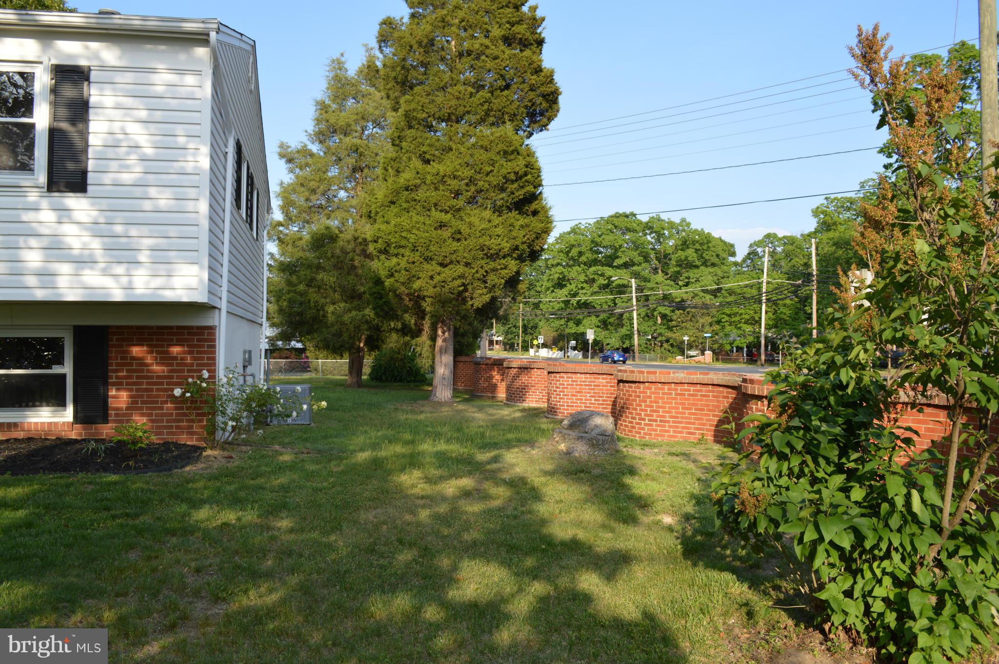 MONTICELLO WOODS - Residential