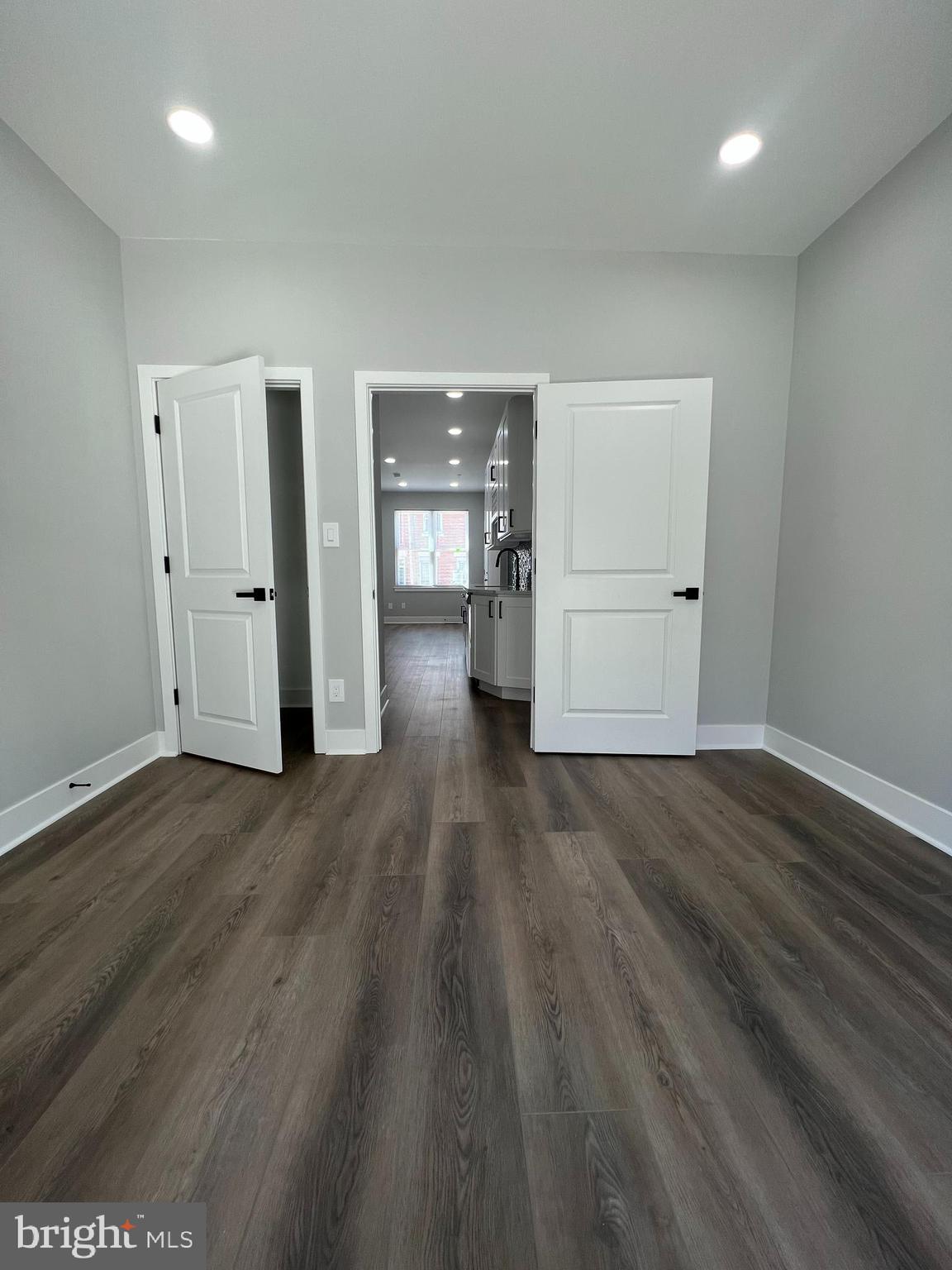 POINT BREEZE - Residential Lease