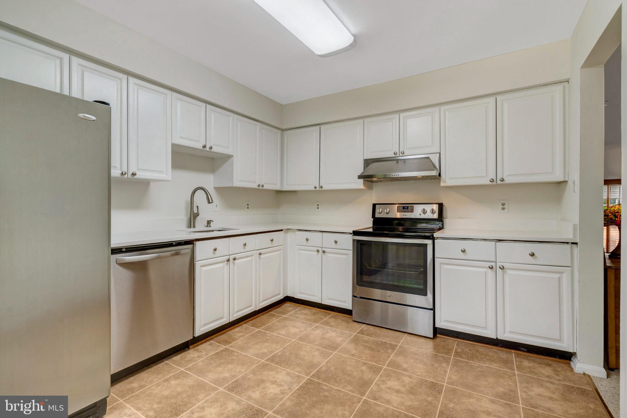12205 WYE OAK COMMONS CIRCLE