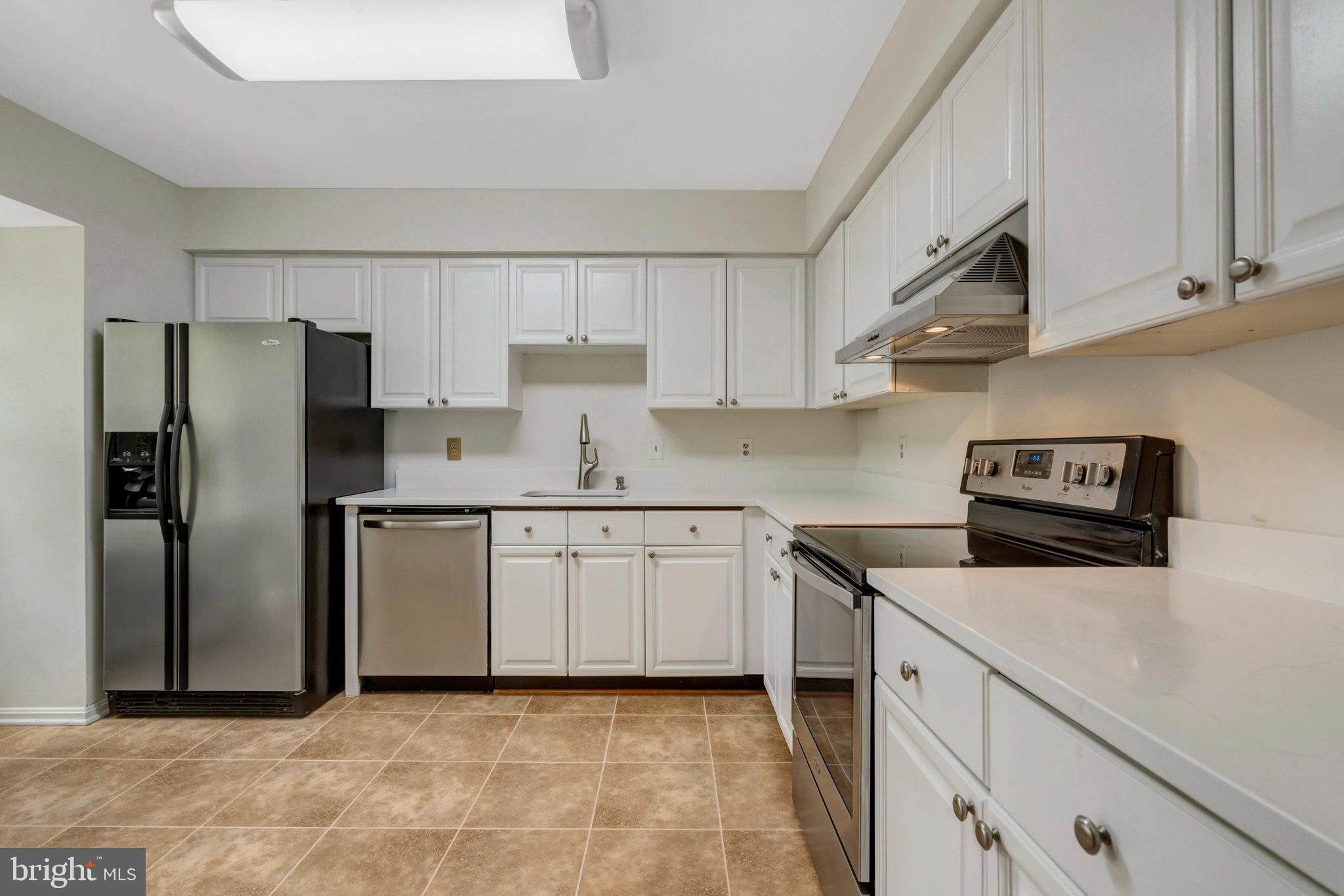 12205 WYE OAK COMMONS CIRCLE