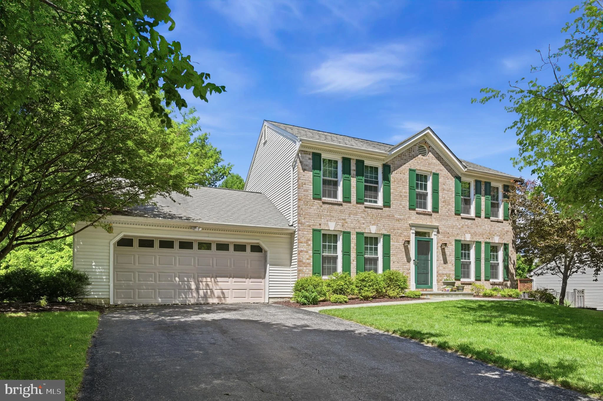 4951 Bramhope Lane