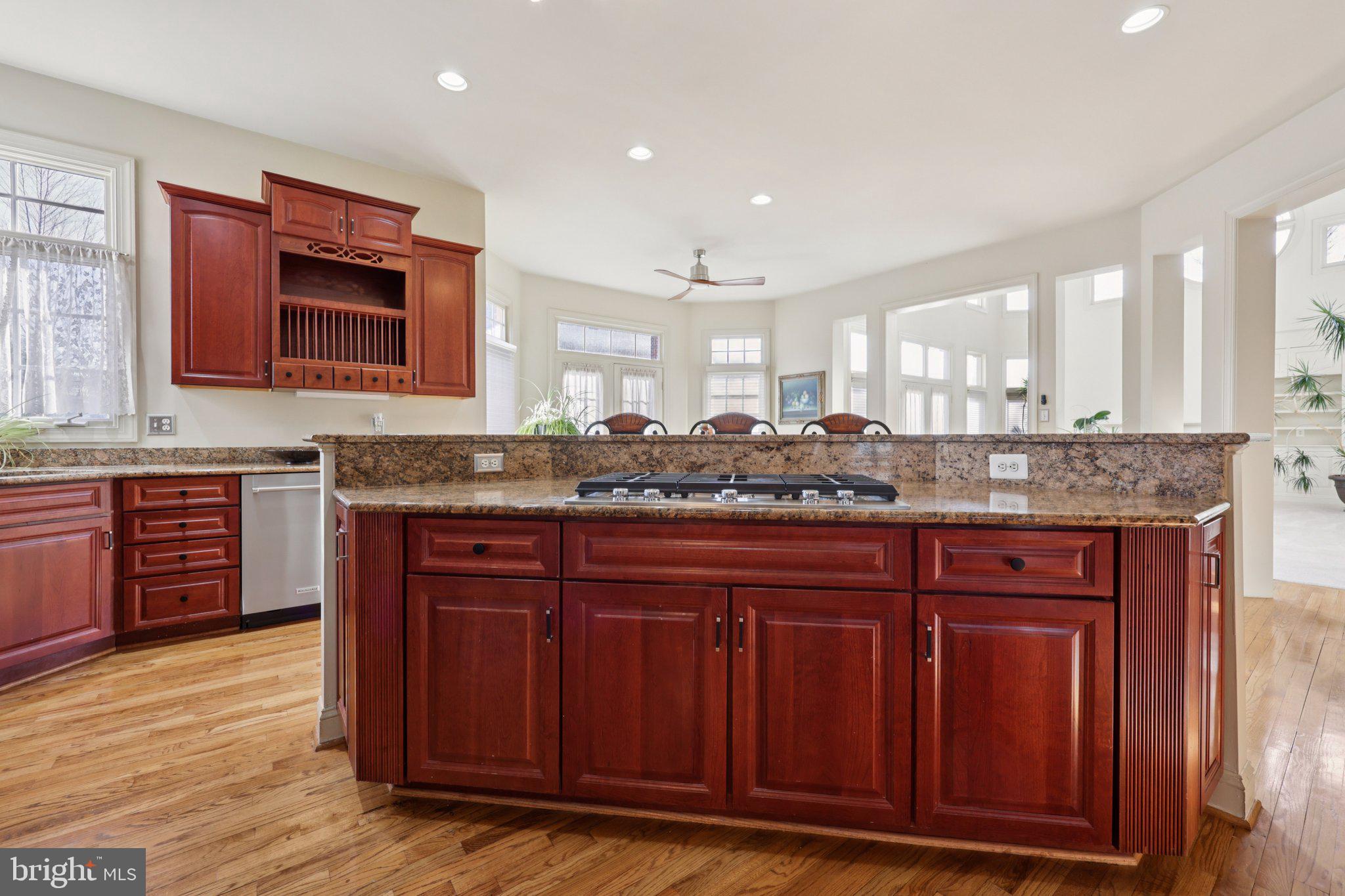 LAKE MANASSAS - Residential