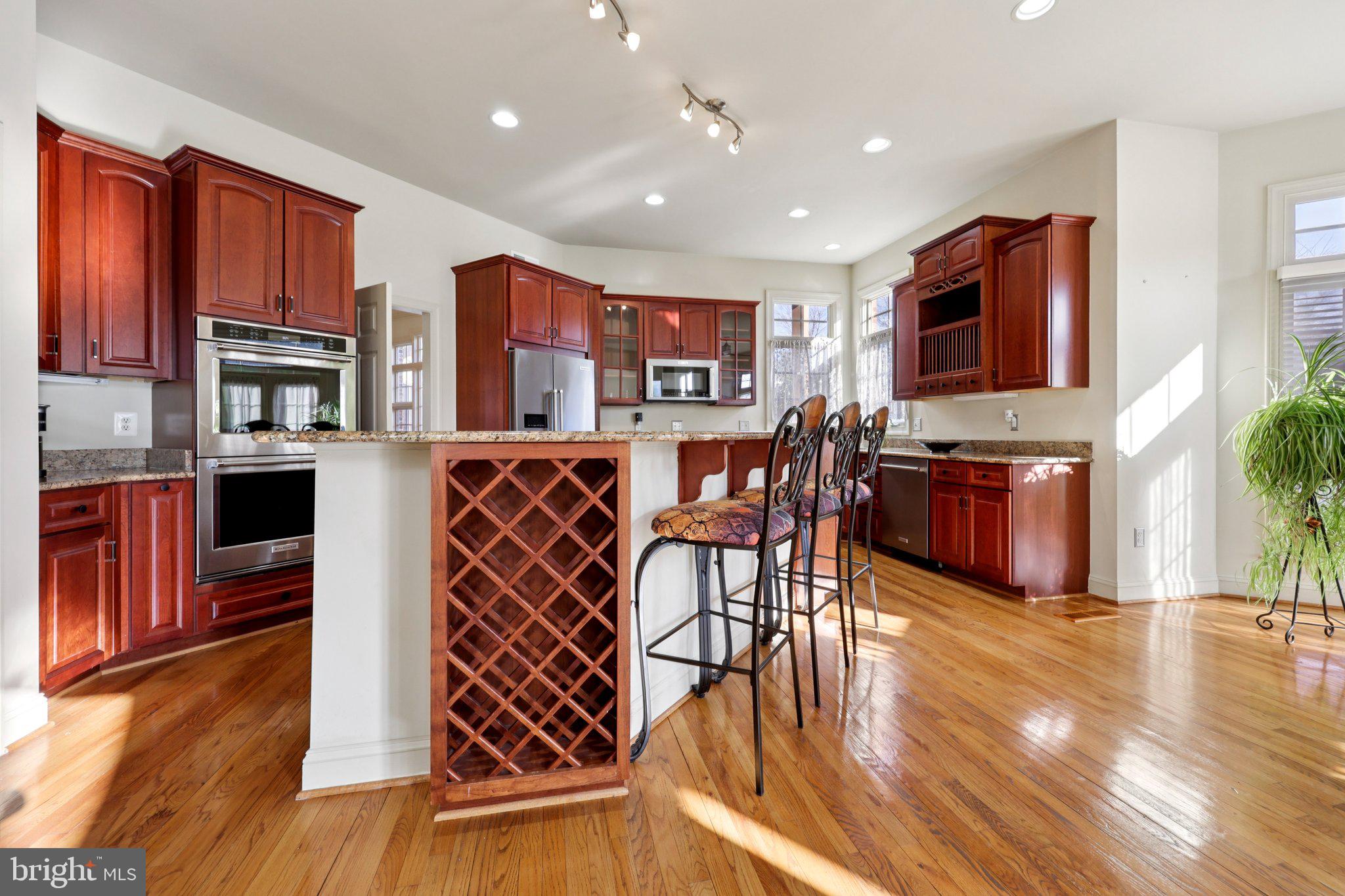 LAKE MANASSAS - Residential