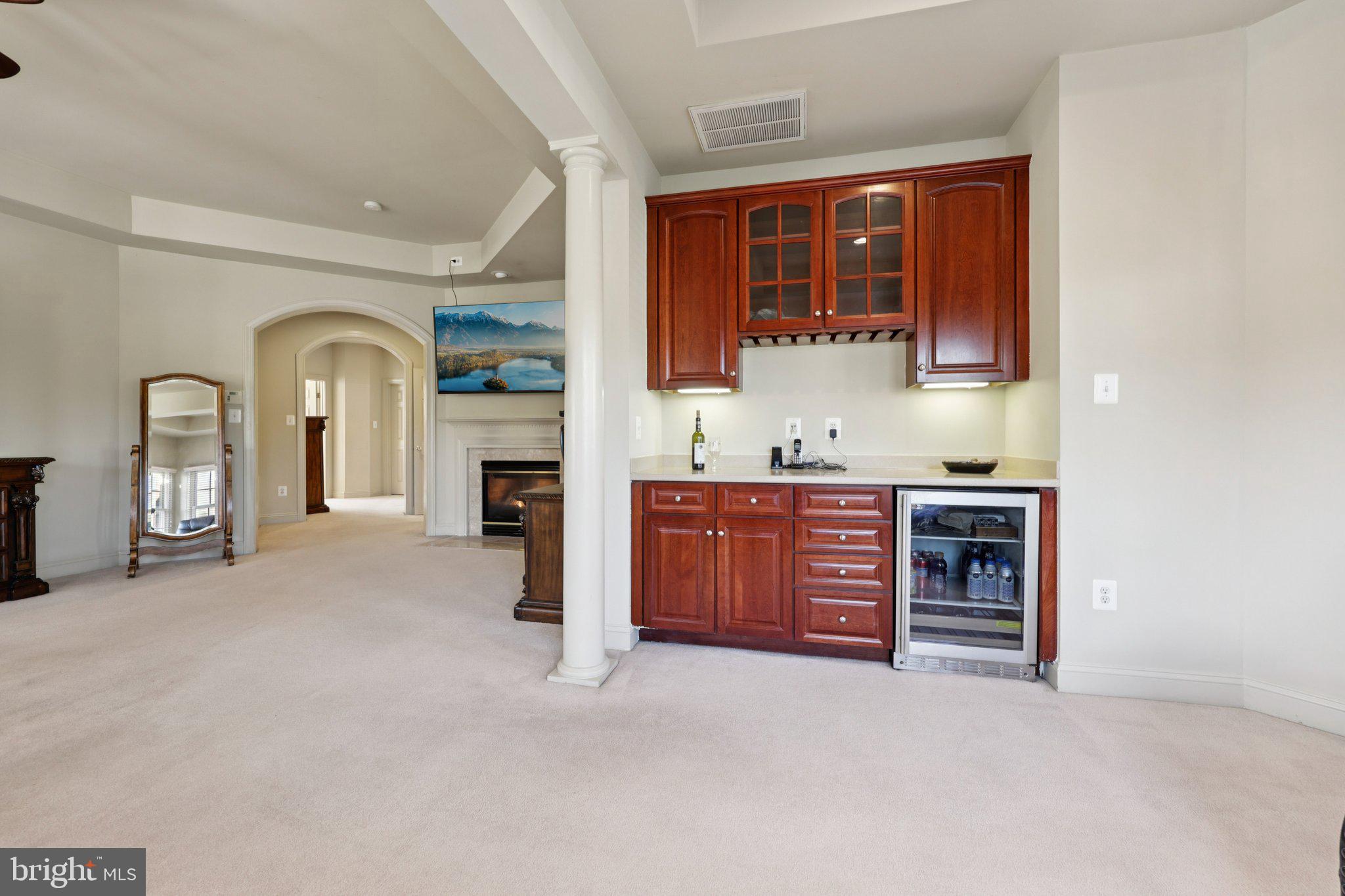 LAKE MANASSAS - Residential