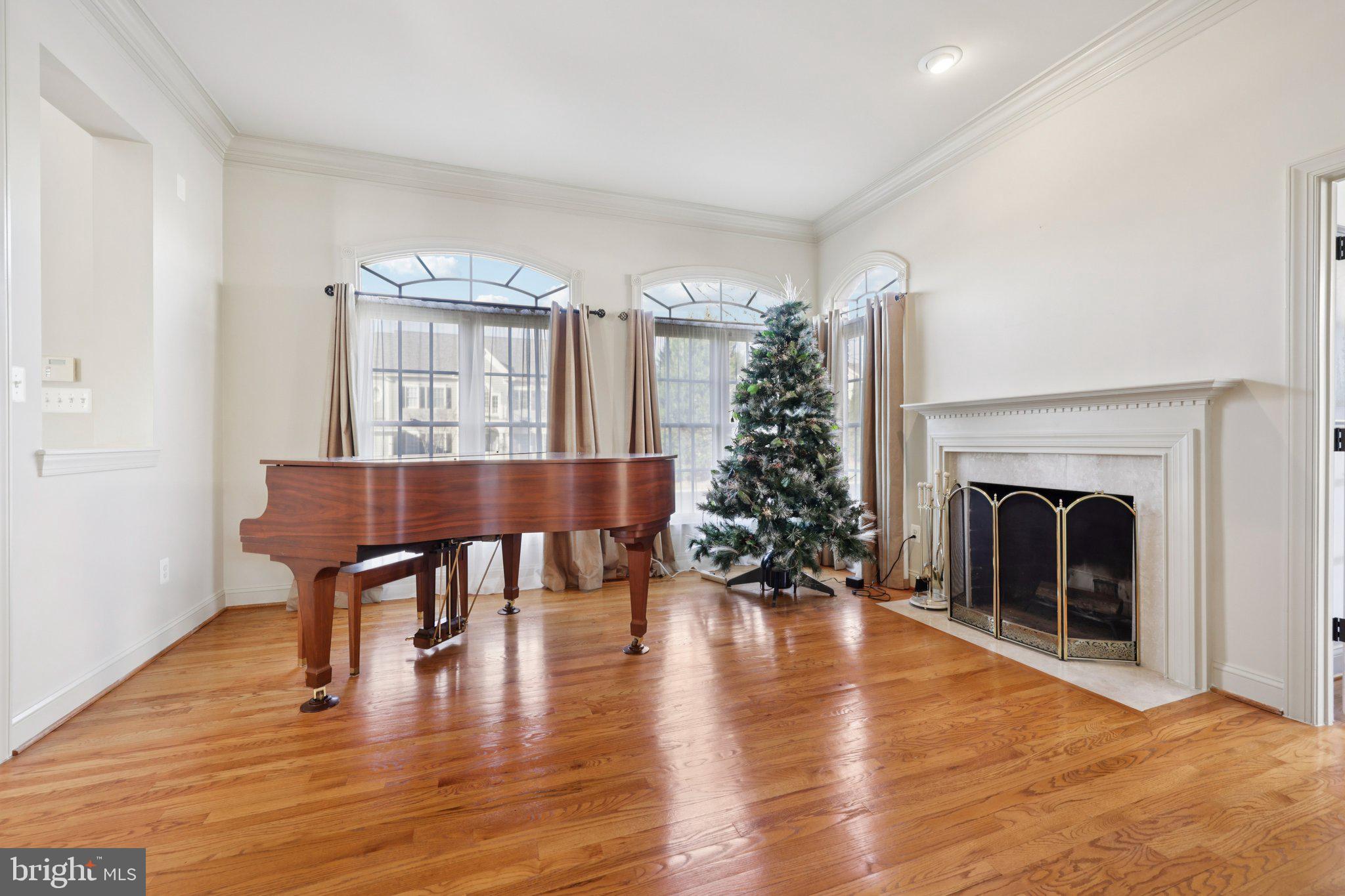 LAKE MANASSAS - Residential