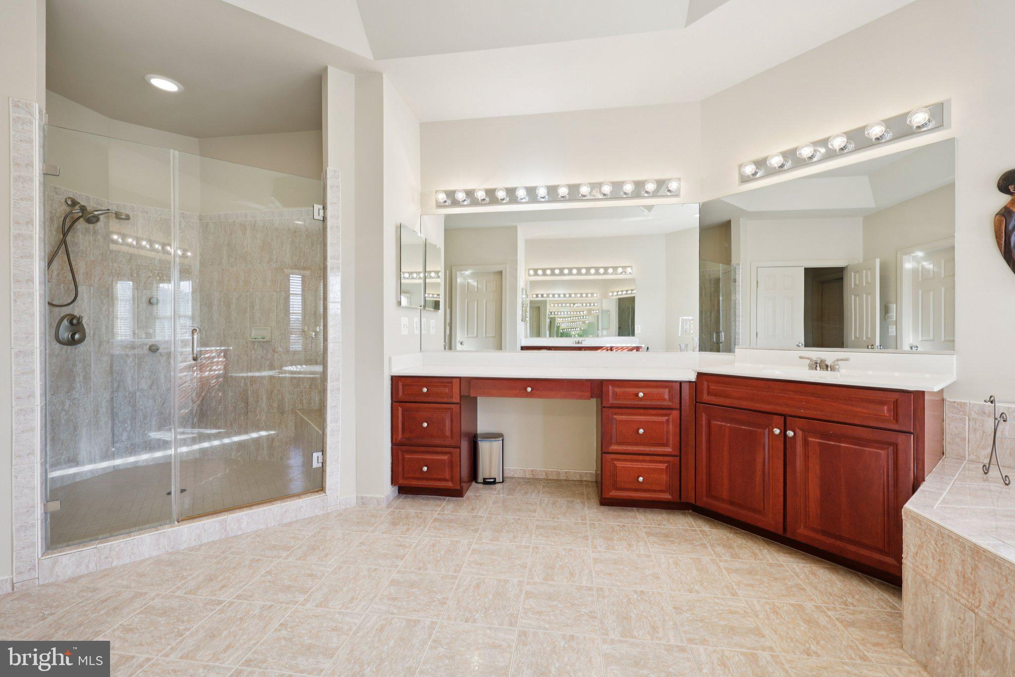 LAKE MANASSAS - Residential