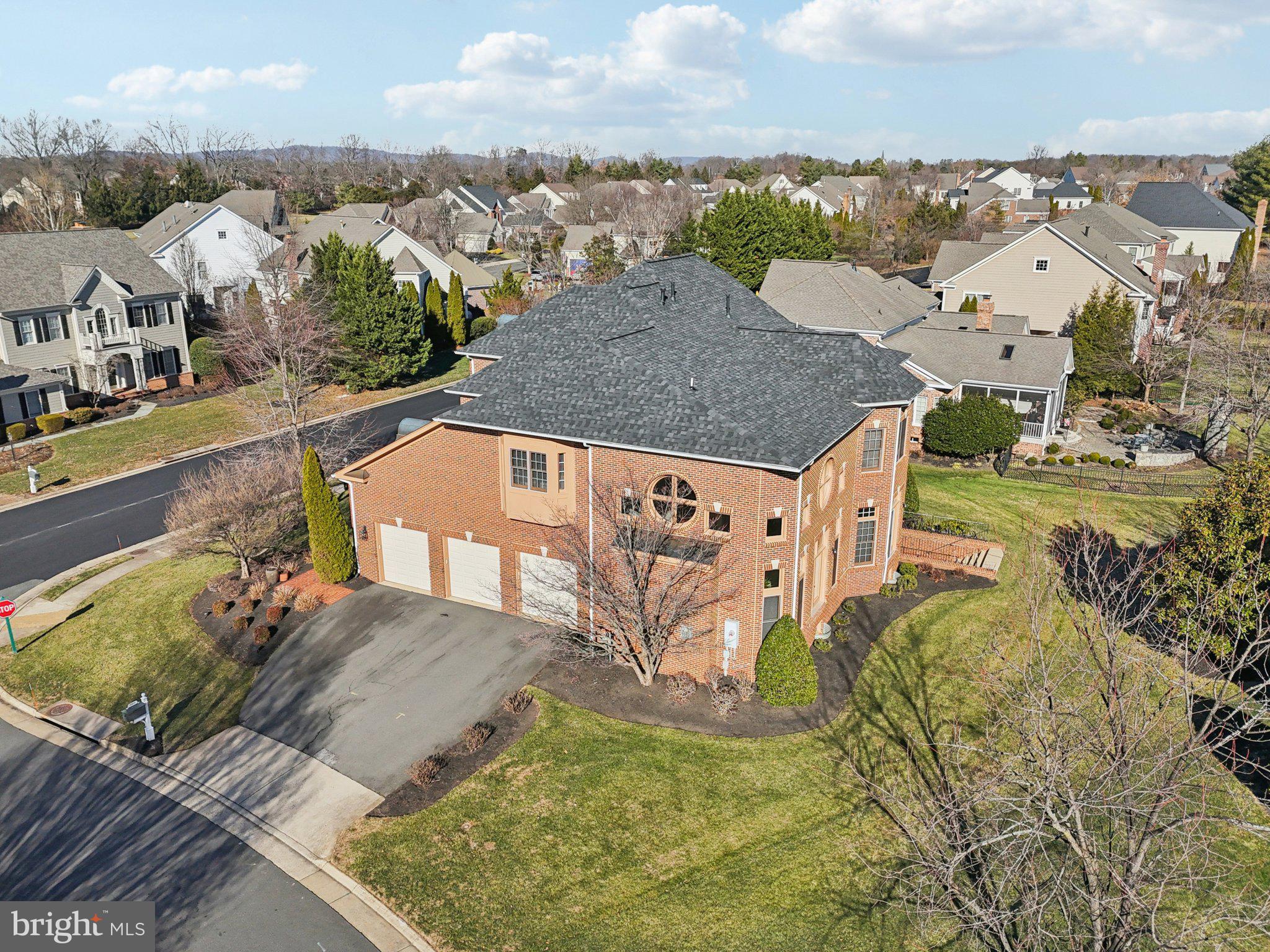 LAKE MANASSAS - Residential